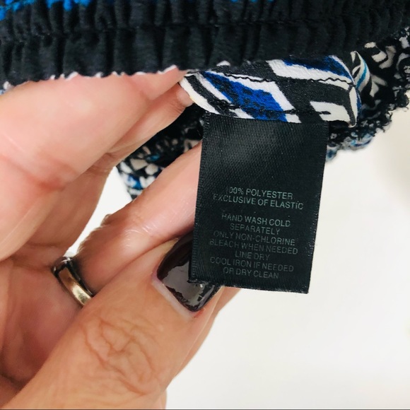 WHITE HOUSE BLACK MARKET SLEEVELESS TRIBAL-PATTERN TANK XL - Picture 8 of 8